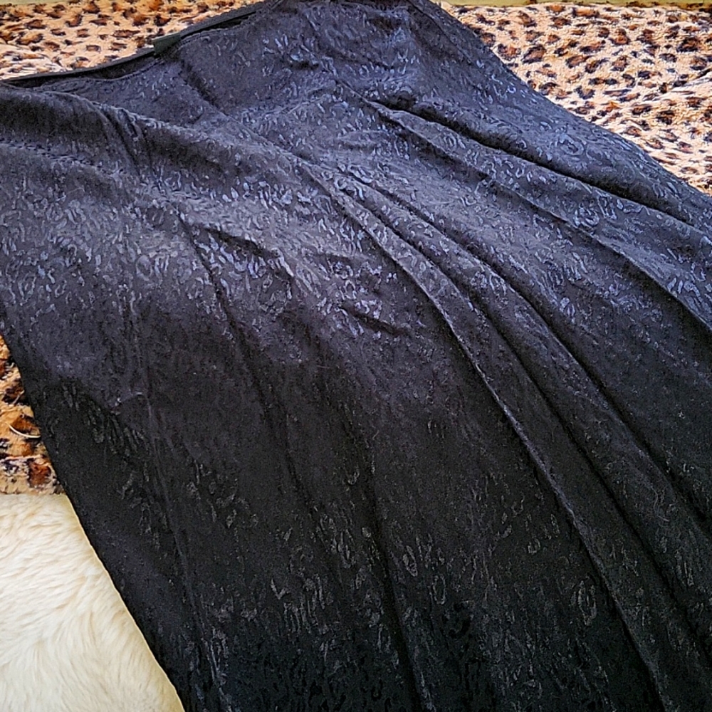 Wild Fable slip skirt